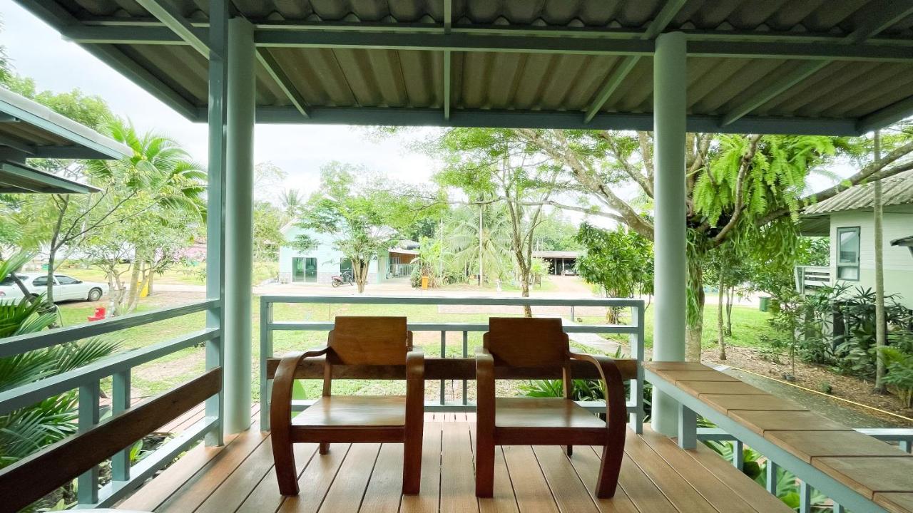 Rimsira Villa Chumphon Exterior foto
