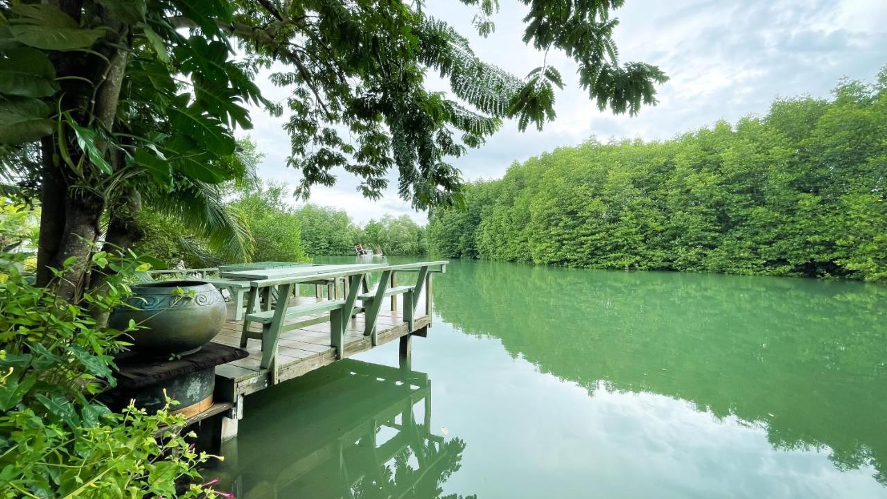 Rimsira Villa Chumphon Exterior foto