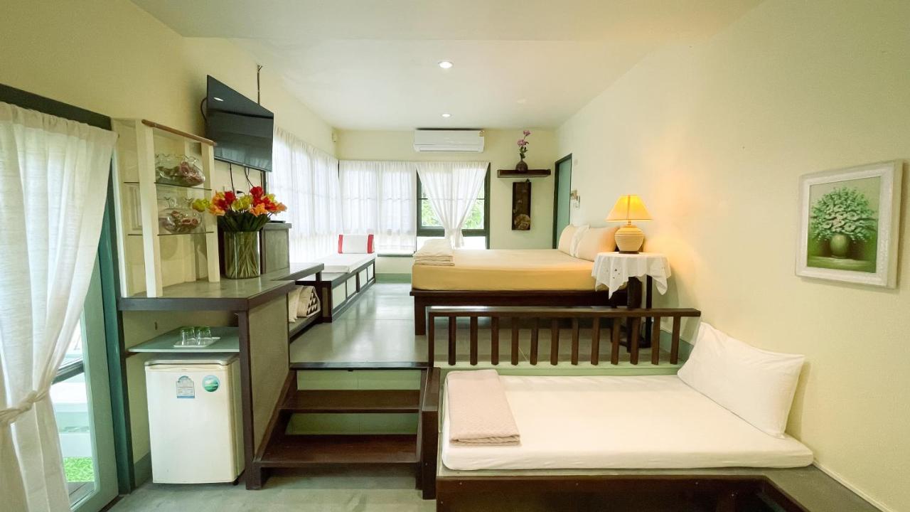 Rimsira Villa Chumphon Exterior foto