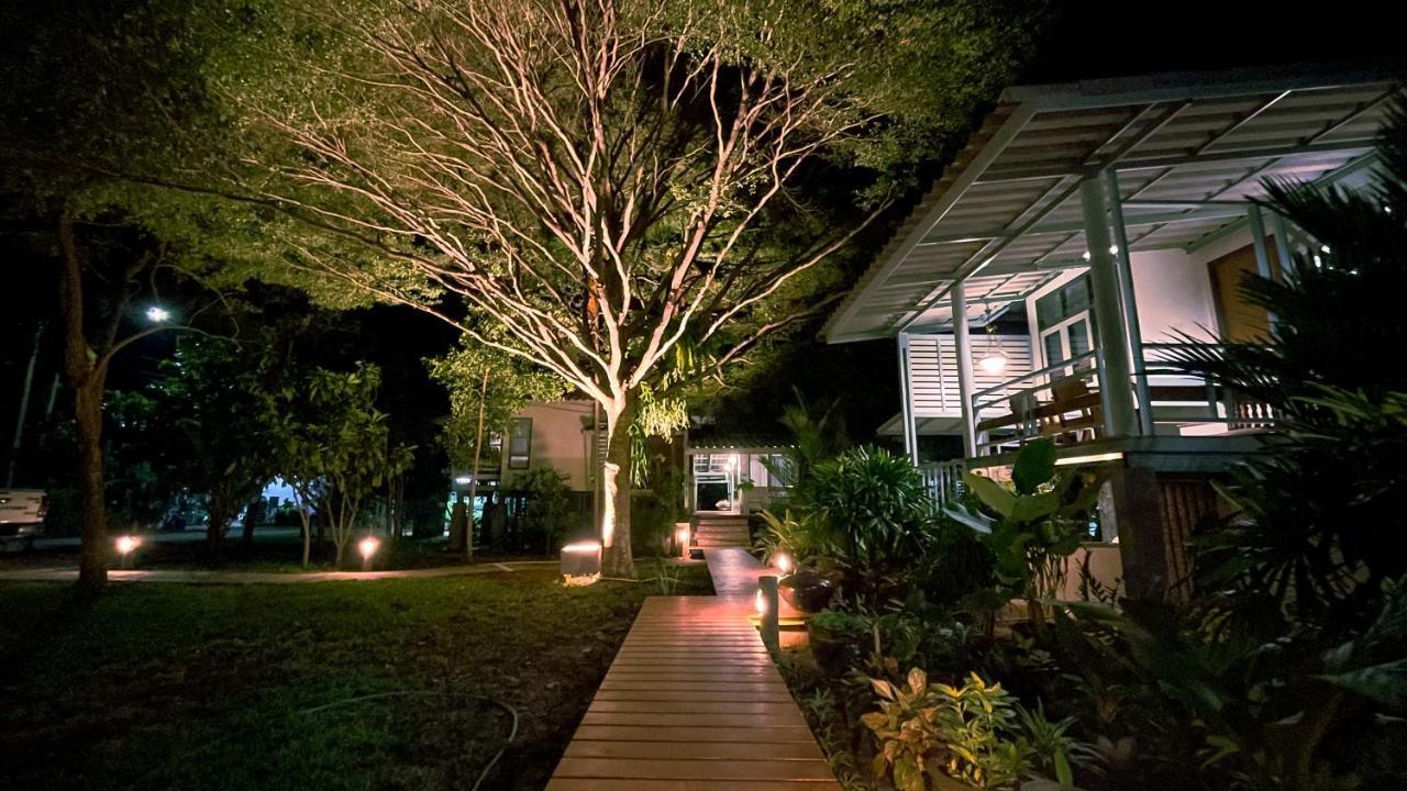 Rimsira Villa Chumphon Exterior foto