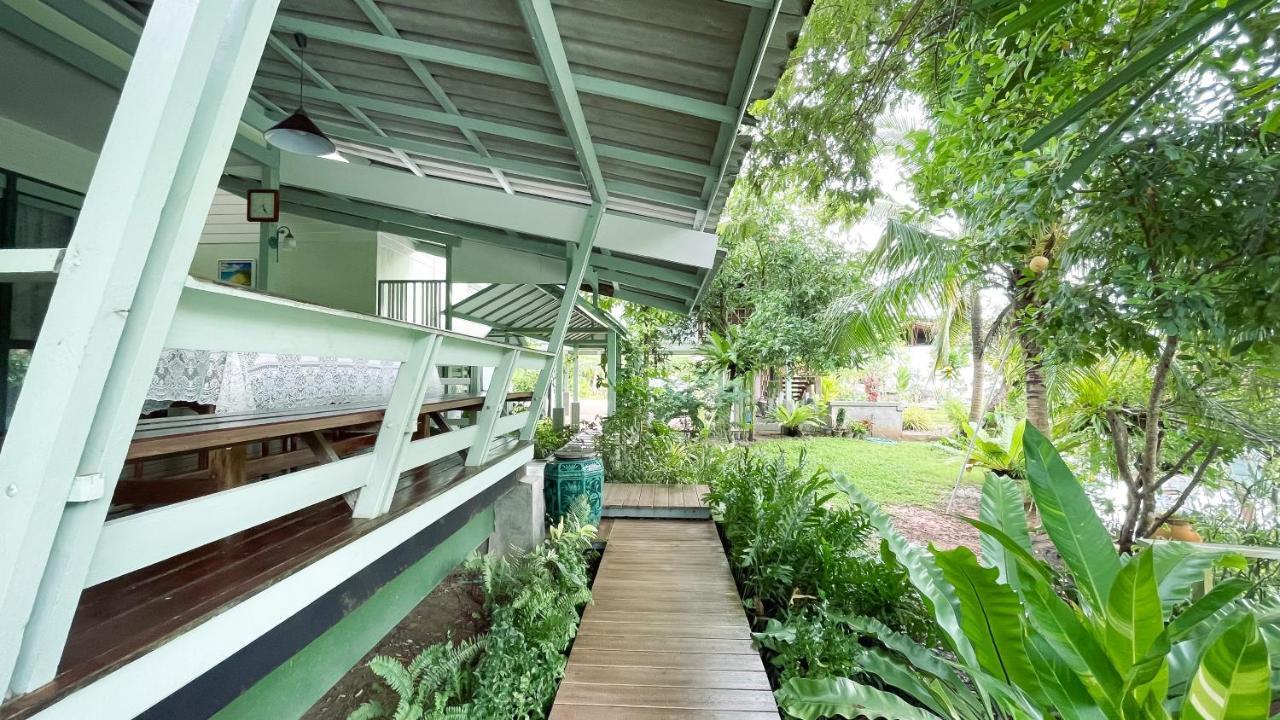 Rimsira Villa Chumphon Exterior foto