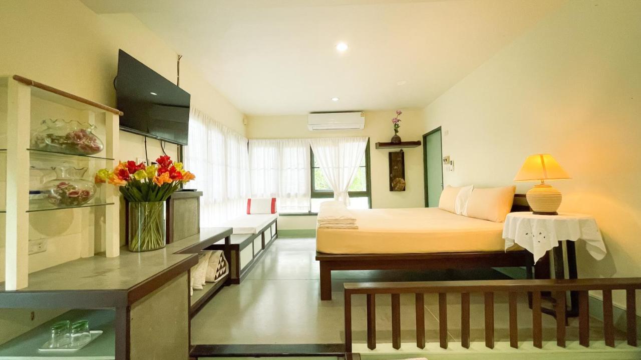 Rimsira Villa Chumphon Exterior foto