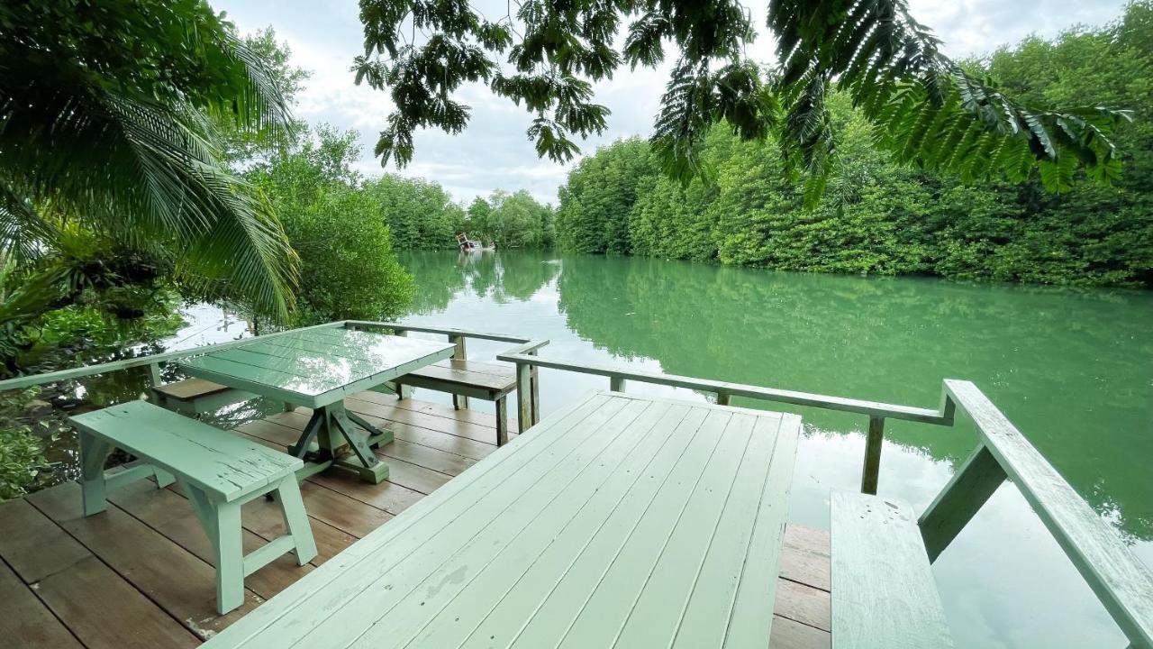 Rimsira Villa Chumphon Exterior foto