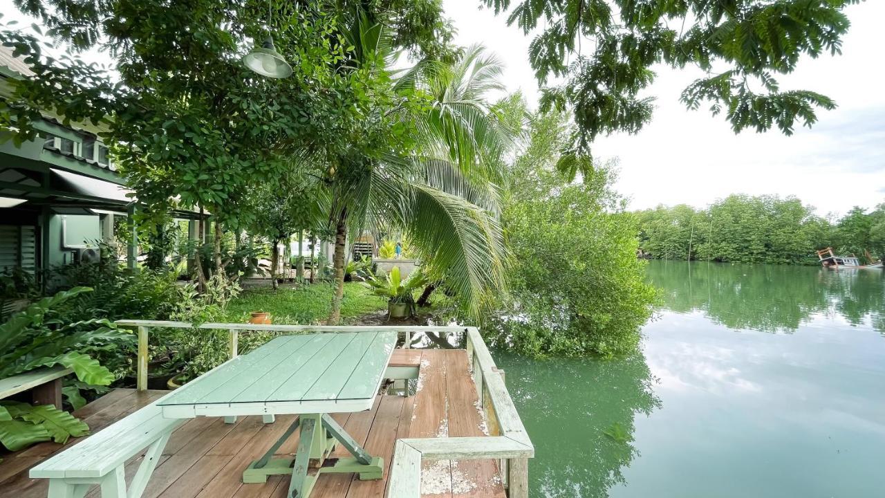 Rimsira Villa Chumphon Exterior foto